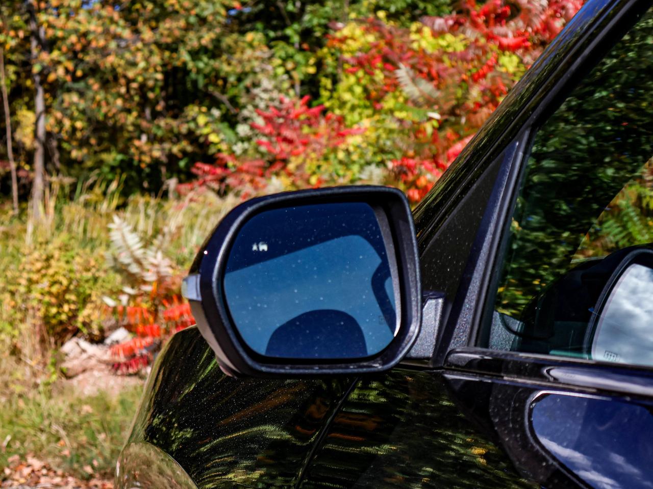 2027 GMC Acadia ELEVATION Photo