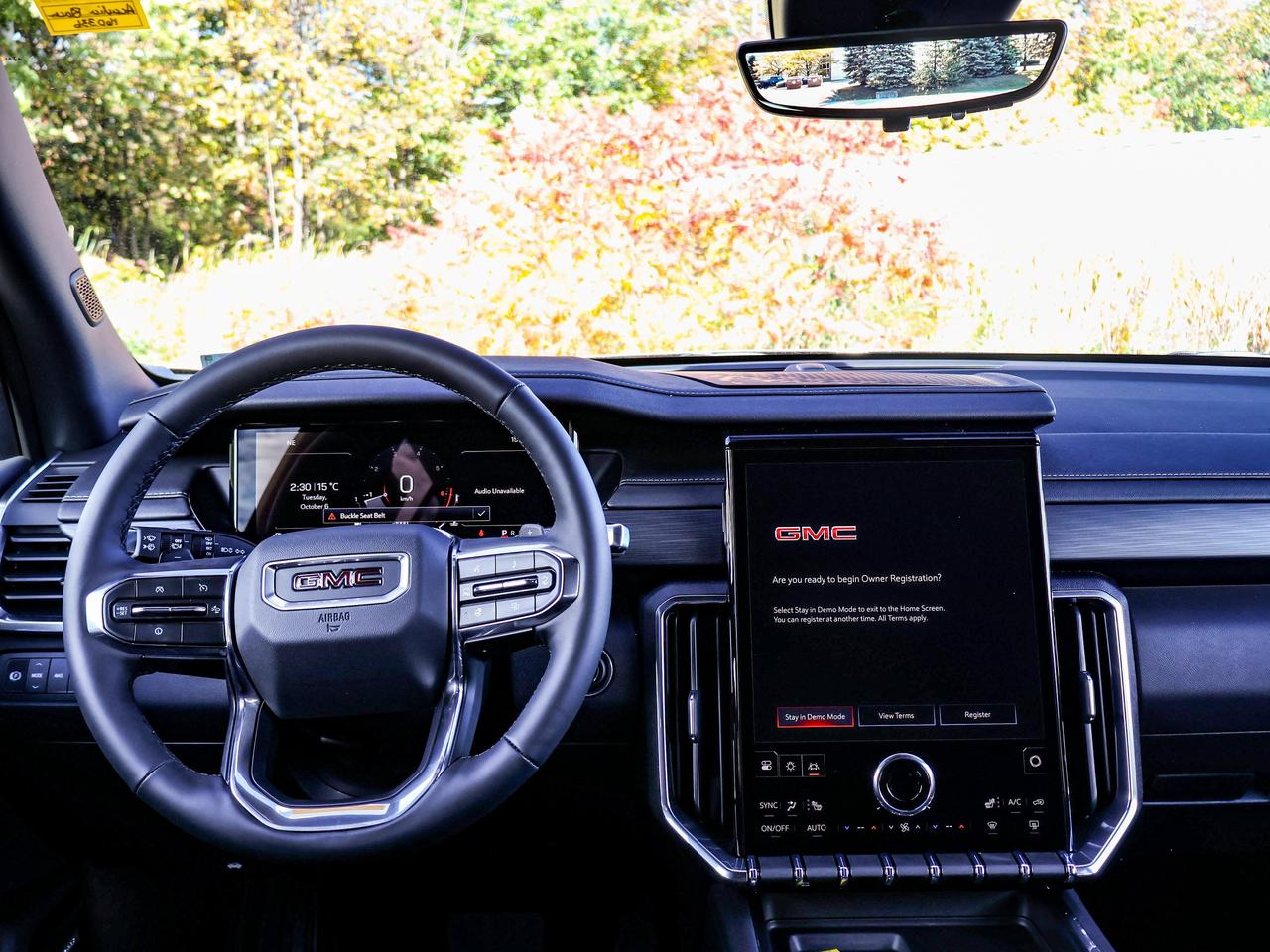 2027 GMC Acadia ELEVATION Photo