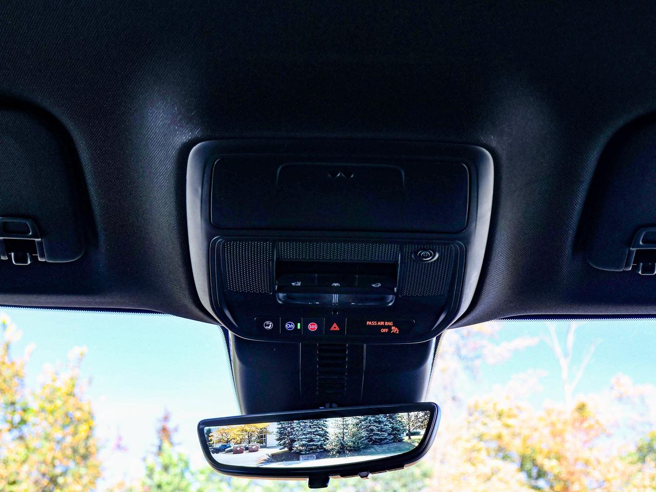 2027 GMC Acadia ELEVATION Photo