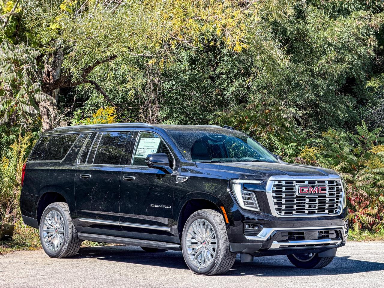 2027 GMC Yukon XL Denali Photo