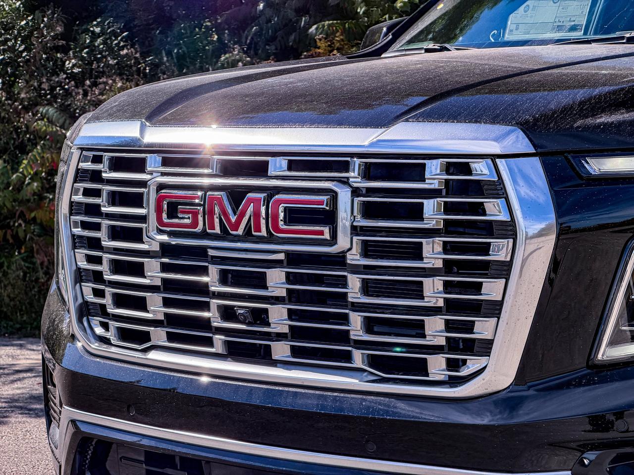 2027 GMC Yukon XL Denali Photo