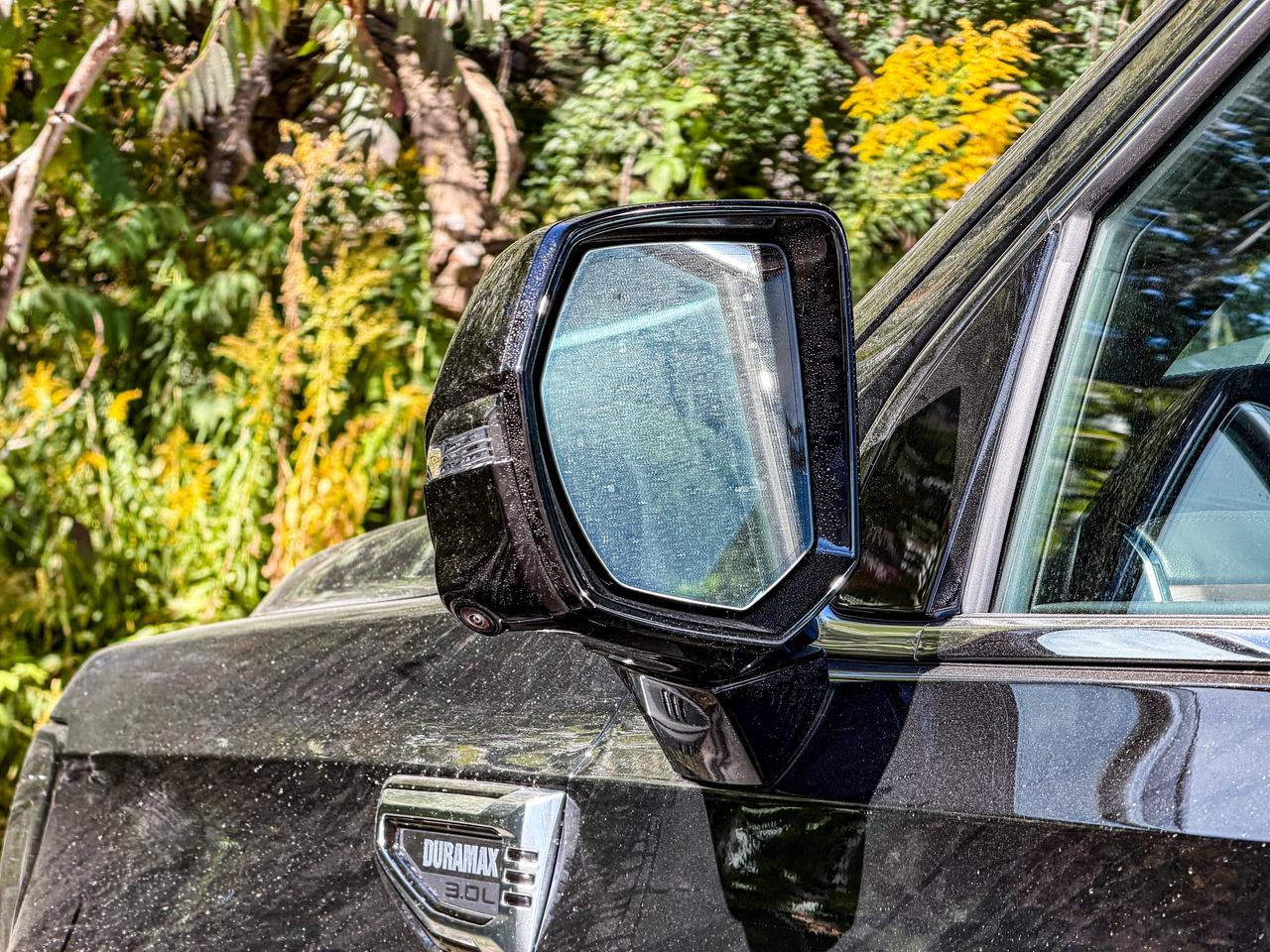 2027 GMC Yukon XL Denali Photo