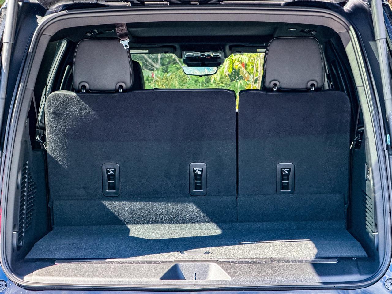 2027 GMC Yukon XL Denali Photo