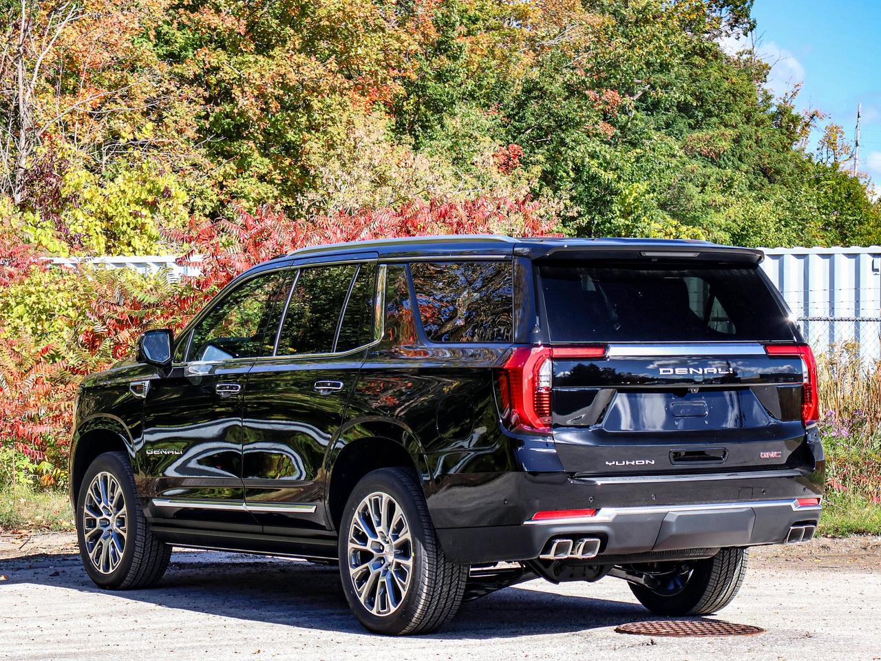 2027 GMC Yukon Denali Photo