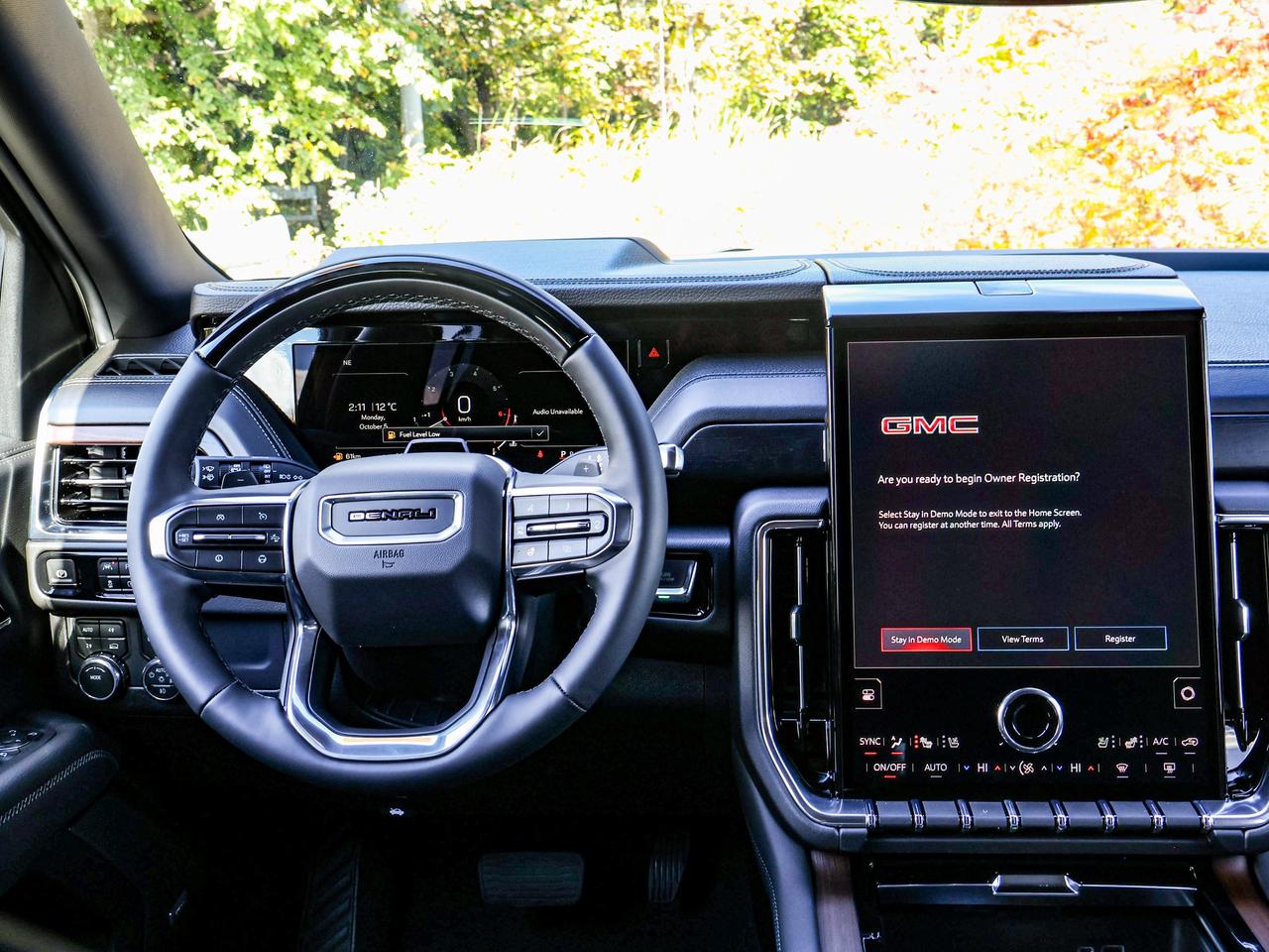 2027 GMC Yukon Denali Photo