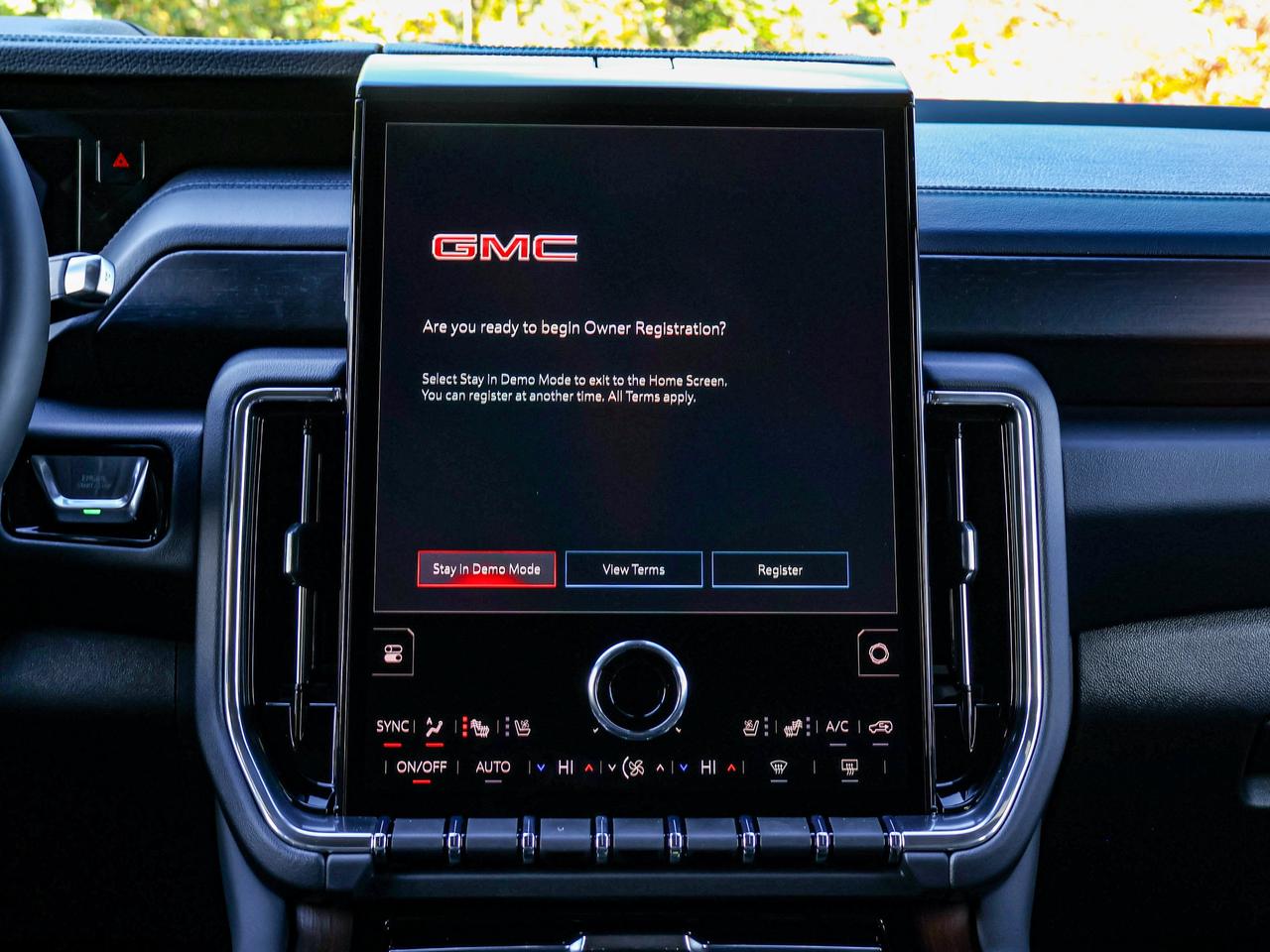 2027 GMC Yukon Denali Photo