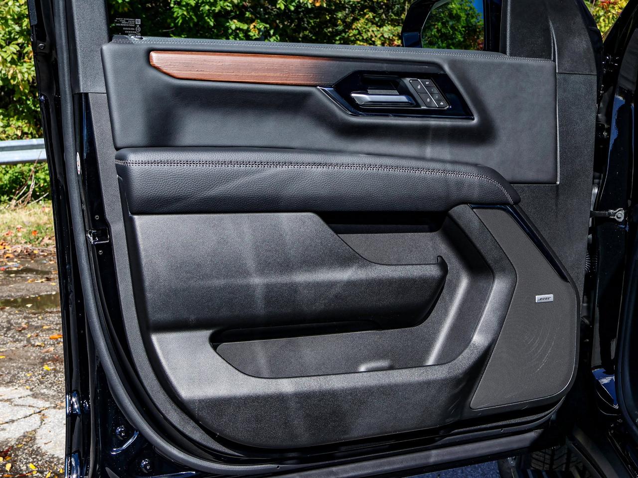 2027 GMC Yukon Denali Photo
