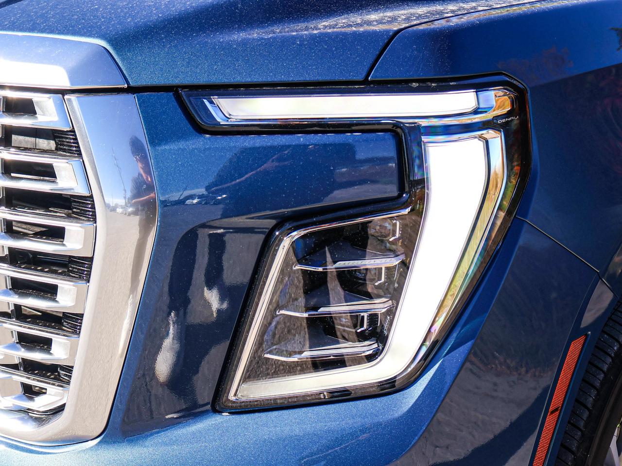 2027 GMC Yukon Denali Photo
