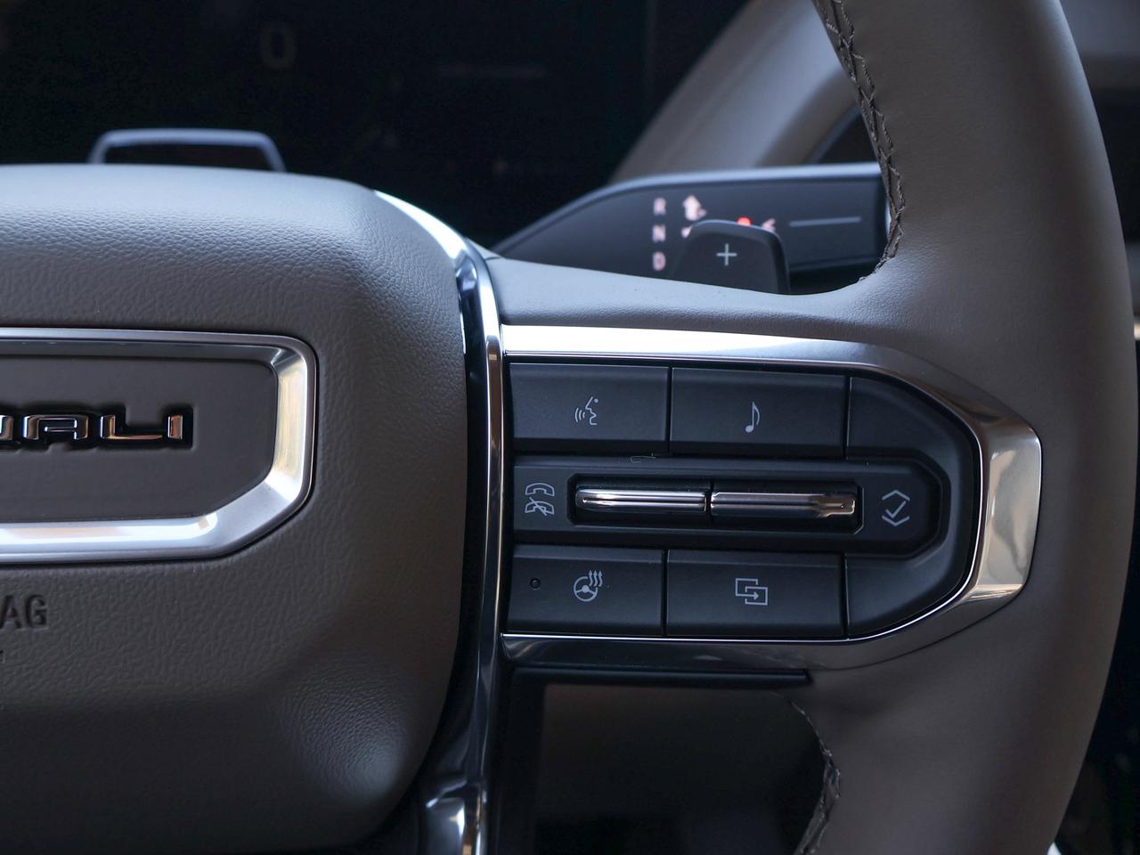 2027 GMC Yukon Denali Photo