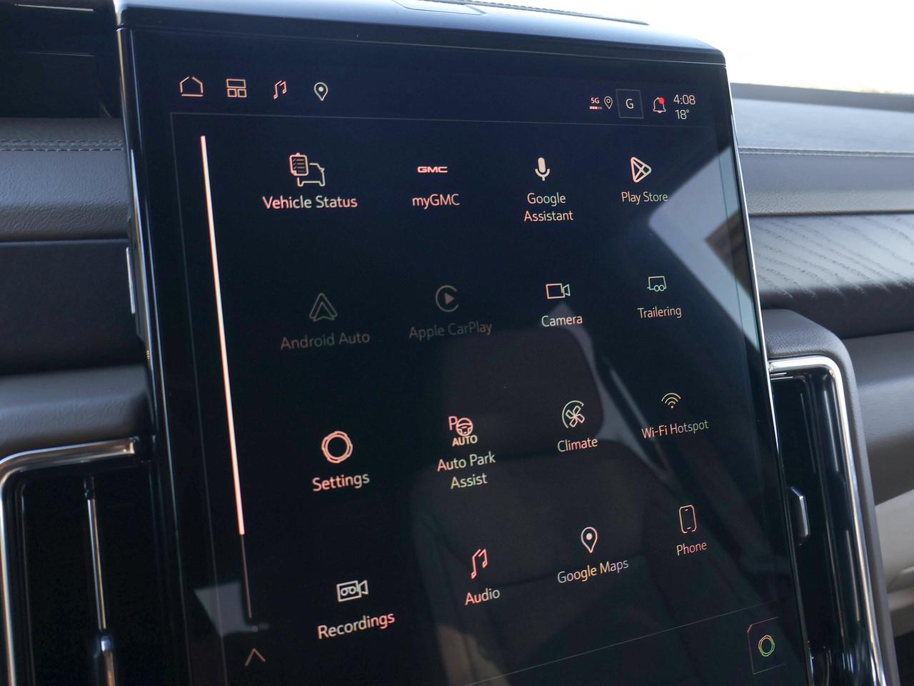 2027 GMC Yukon Denali Photo
