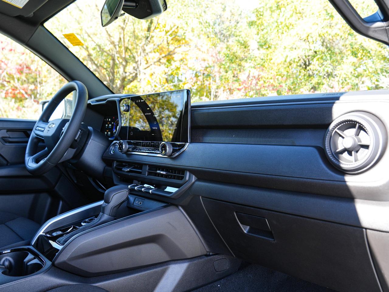 2026 Chevrolet Colorado 4WD Work Truck Photo