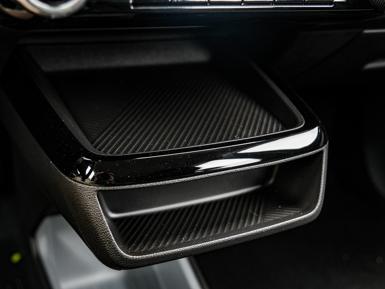 2027 Chevrolet Bolt LT Photo
