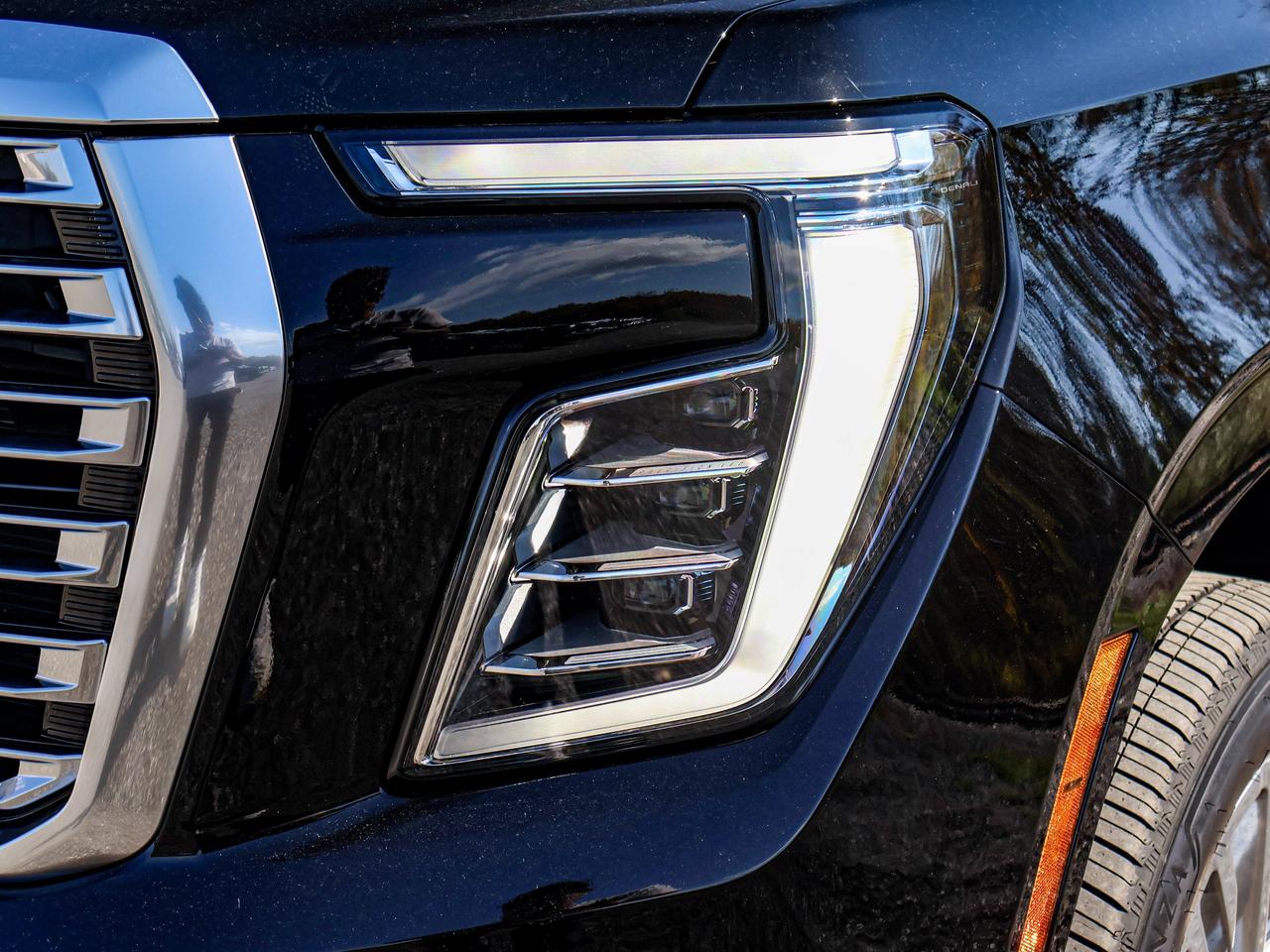 2027 GMC Yukon Denali Photo