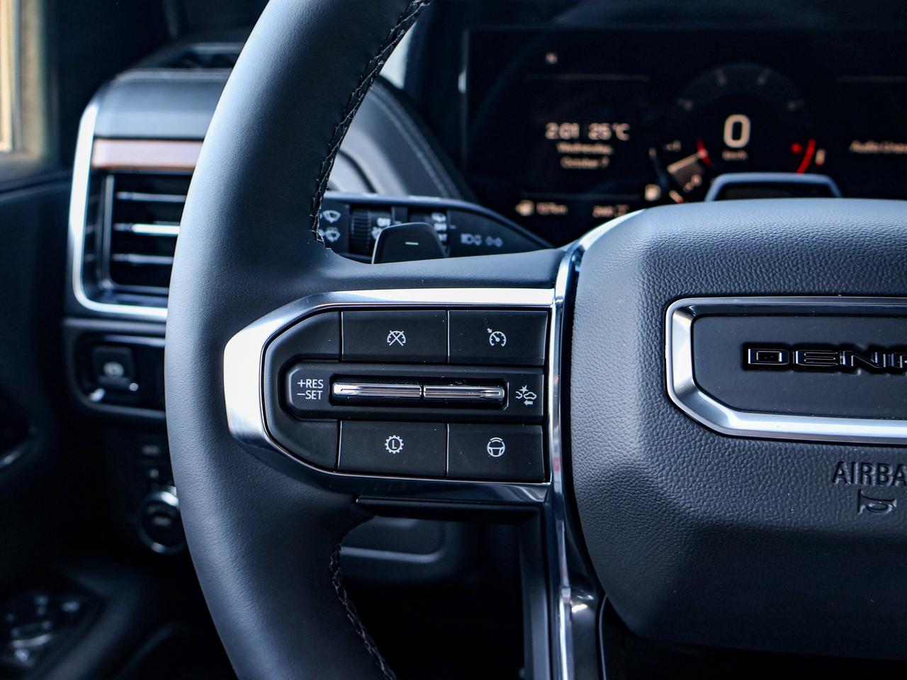 2027 GMC Yukon Denali Photo