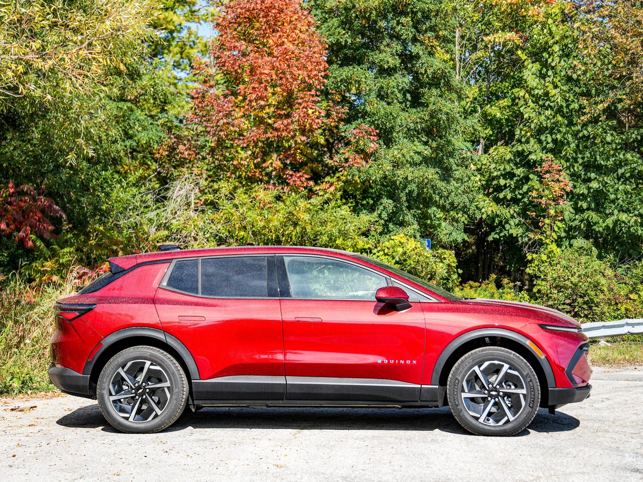 2027 Chevrolet Equinox EV LT1 w/PCY Photo