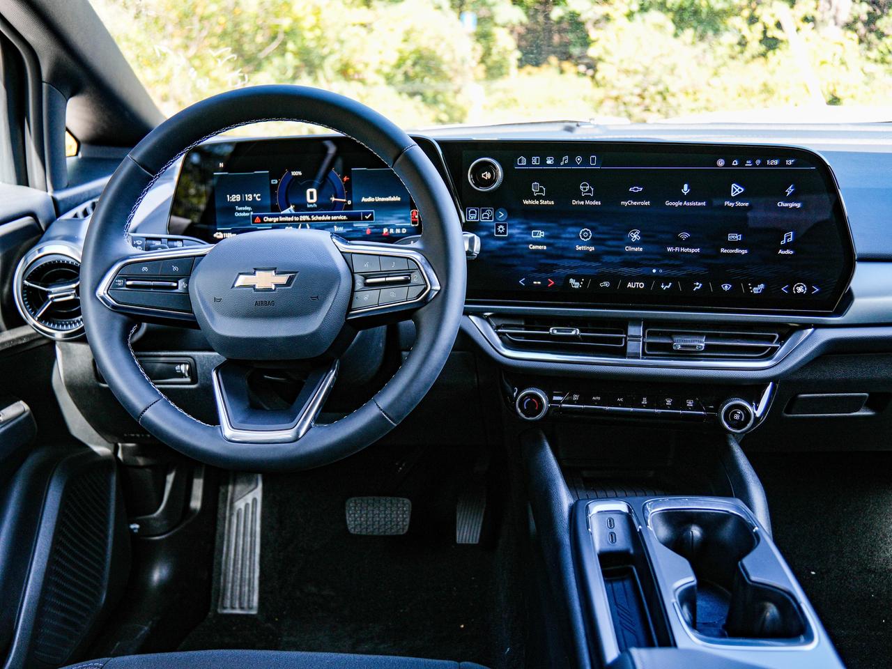 2027 Chevrolet Equinox EV LT1 w/PCY Photo