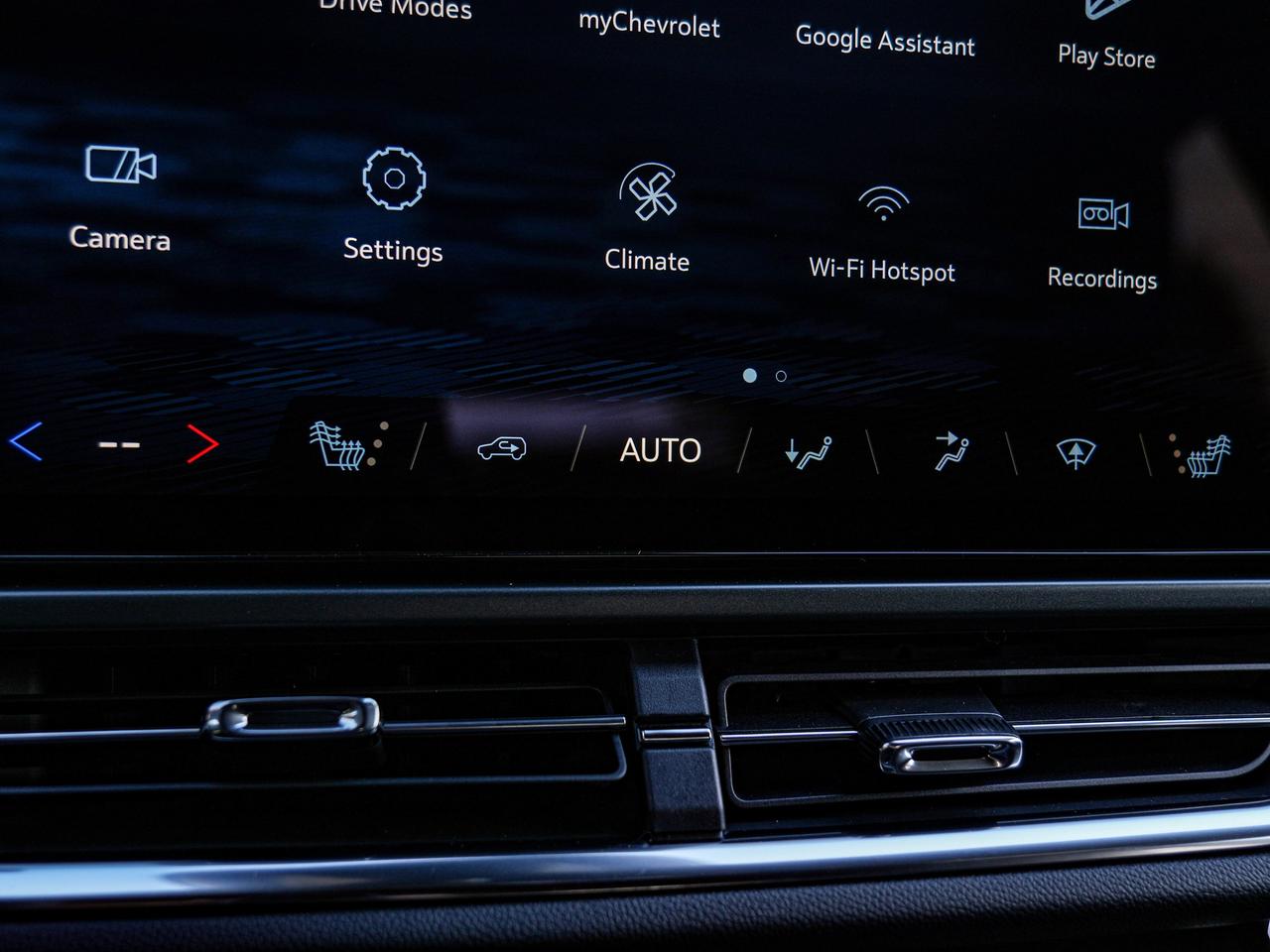 2027 Chevrolet Equinox EV LT1 w/PCY Photo