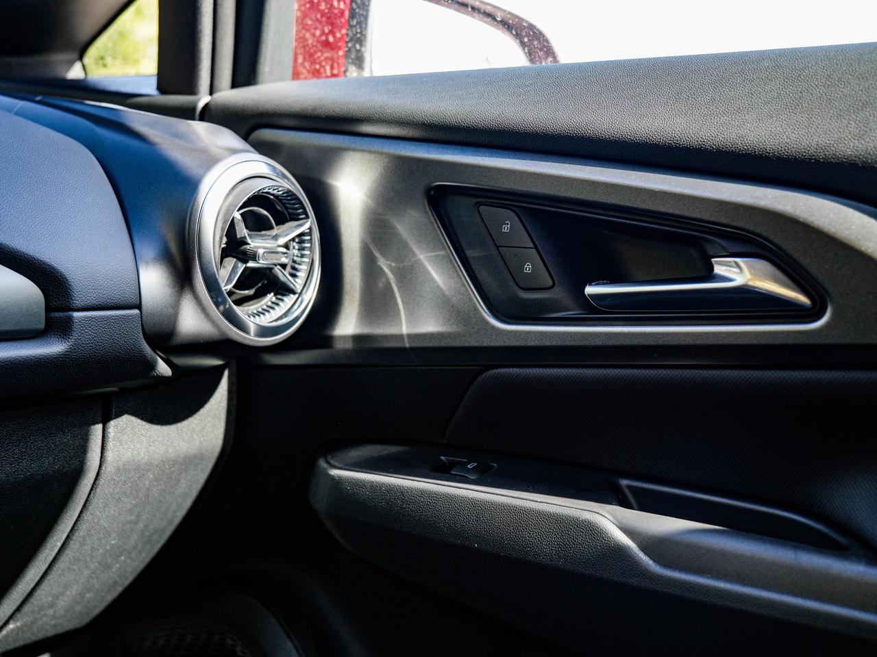 2027 Chevrolet Equinox EV LT1 w/PCY Photo