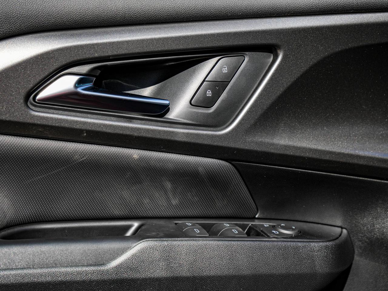 2027 Chevrolet Equinox EV LT1 w/PCY Photo