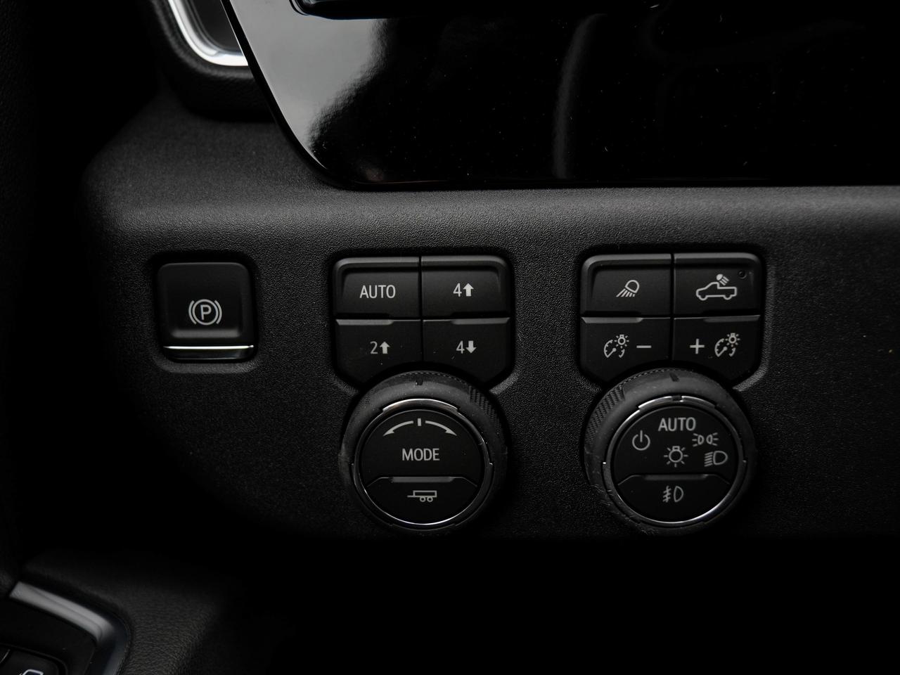 2026 Chevrolet SILVERADO 2500HD LT Photo