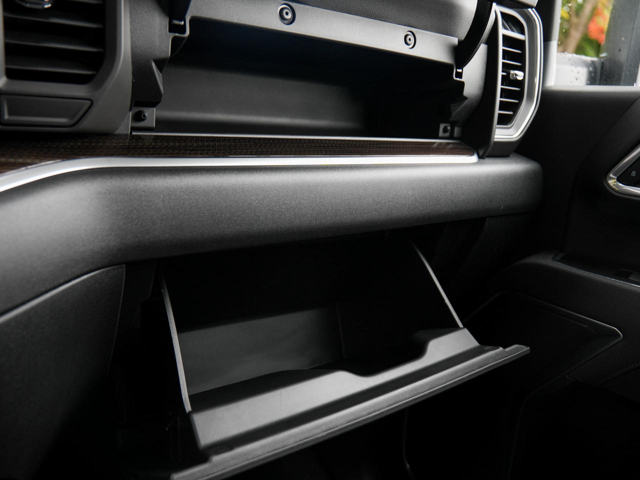 2026 Chevrolet SILVERADO 2500HD LT Photo