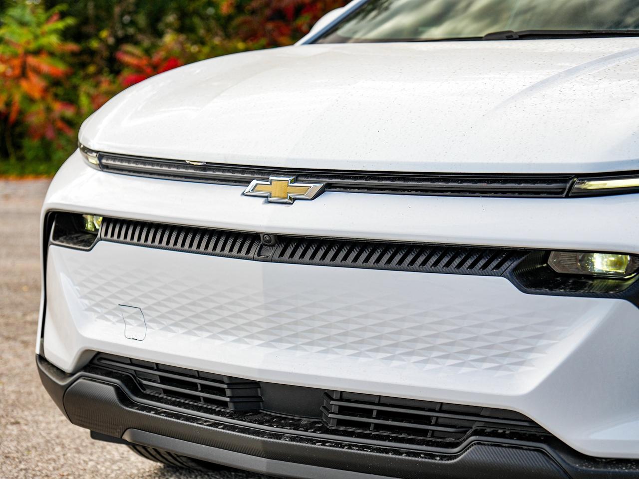 2027 Chevrolet Equinox EV LT1 w/PCY Photo