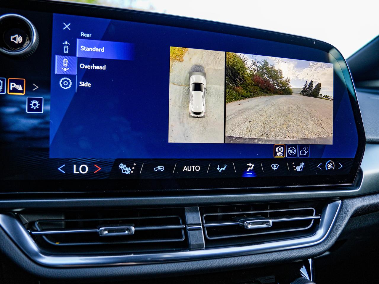 2027 Chevrolet Equinox EV LT1 w/PCY Photo