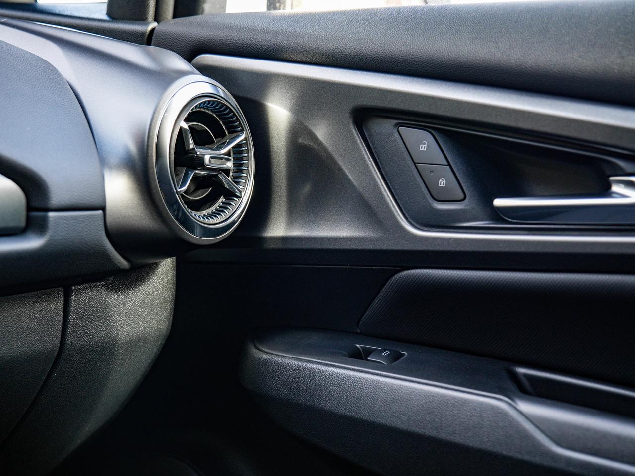 2027 Chevrolet Equinox EV LT1 w/PCY Photo