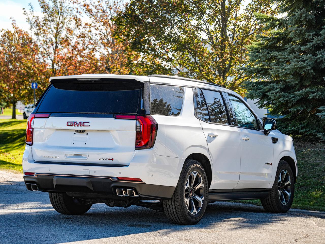 2027 GMC Yukon AT4 Ultimate Photo