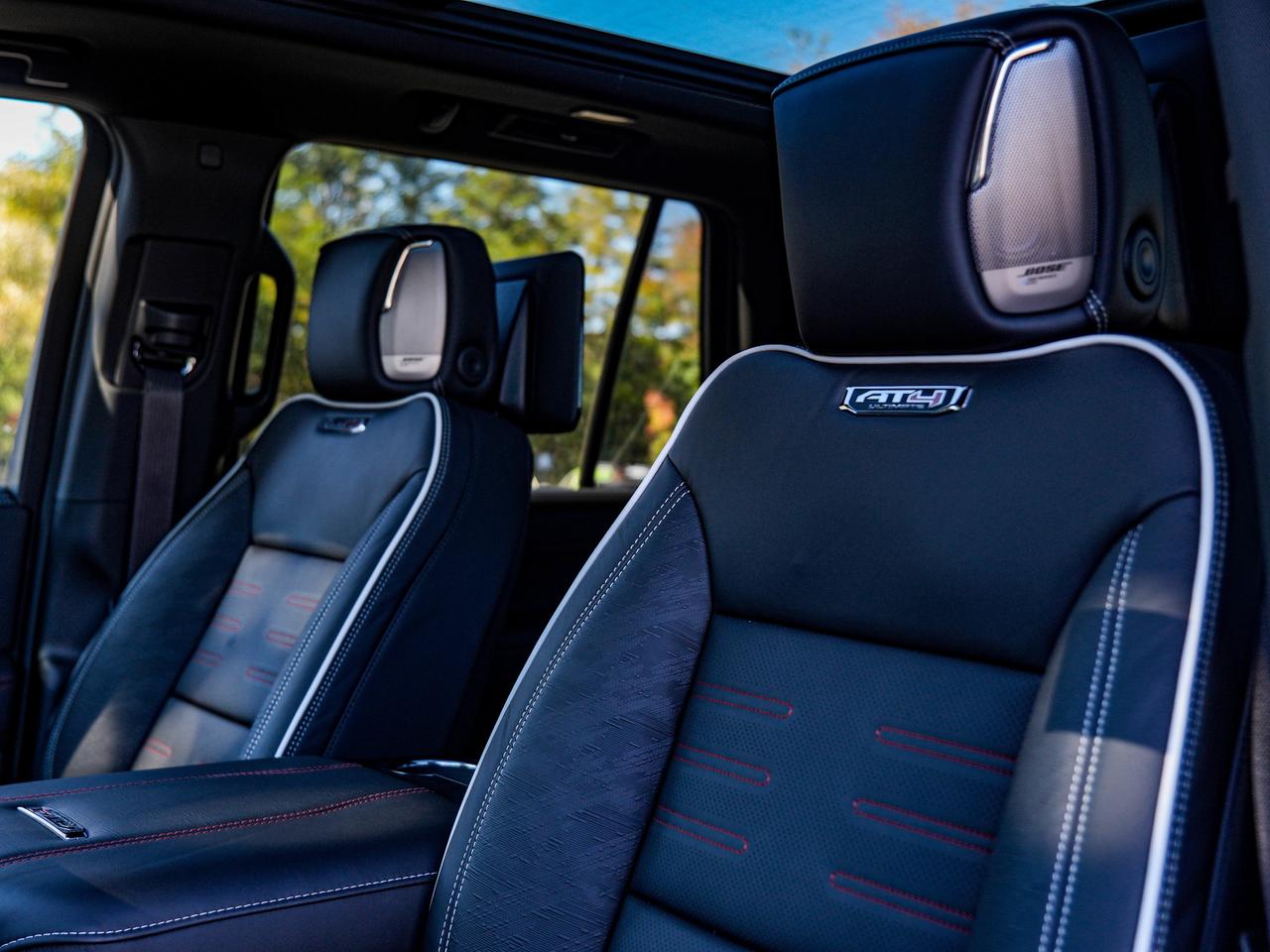 2027 GMC Yukon AT4 Ultimate Photo