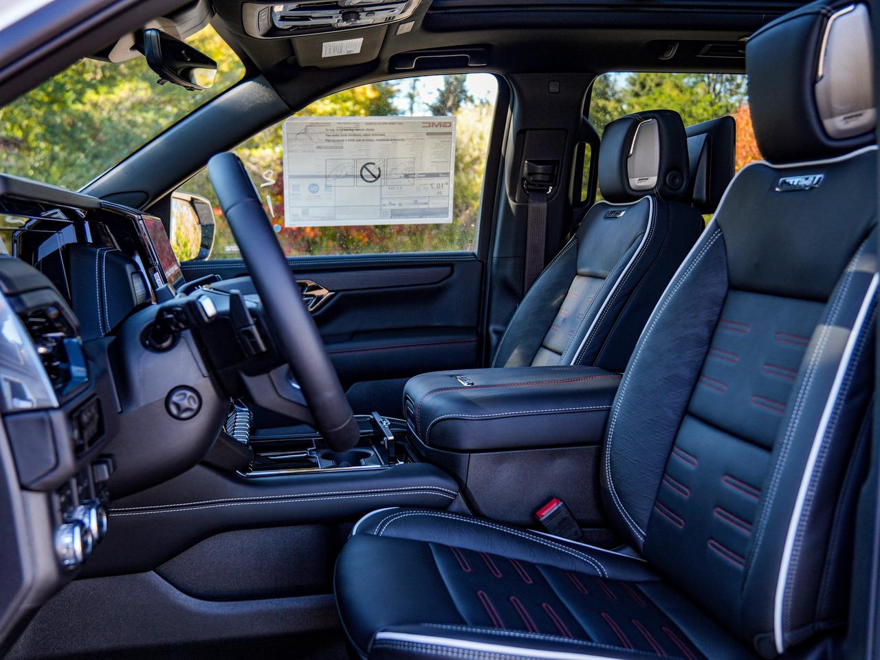 2027 GMC Yukon AT4 Ultimate Photo