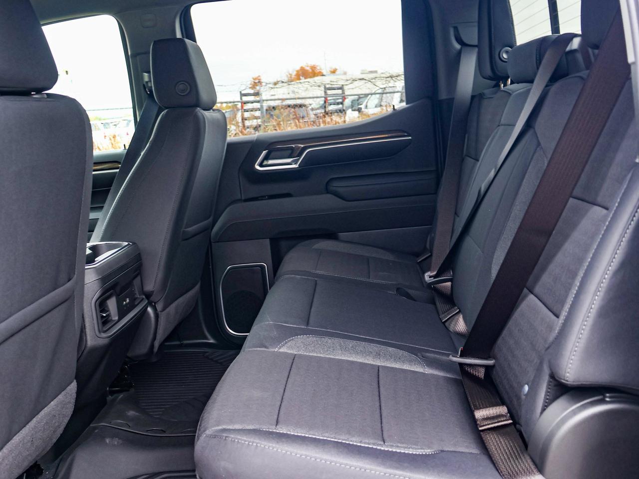 2026 Chevrolet Silverado 1500 RST Photo