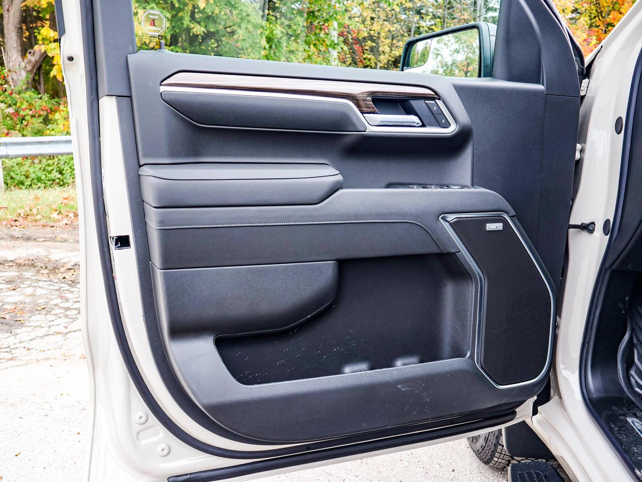 2026 Chevrolet Silverado 1500 RST Photo