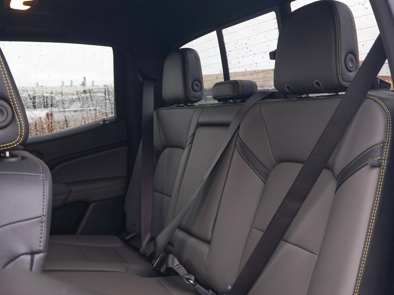 2024 Chevrolet Colorado 4WD ZR2 Photo