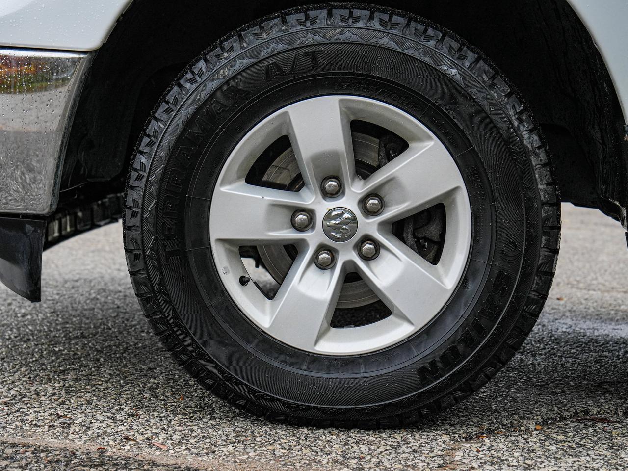 2022 RAM 1500 Classic SLT Photo