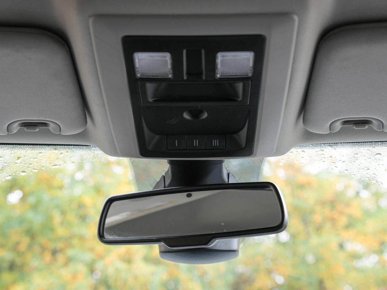 2022 RAM 1500 Classic SLT Photo