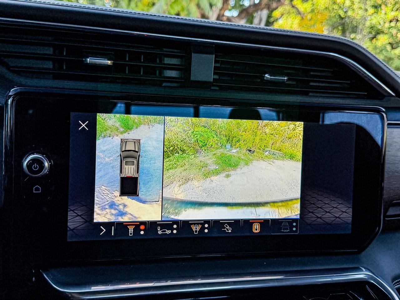 2025 GMC Sierra 1500 Denali Ultimate Photo
