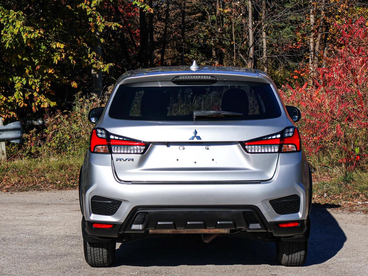 2022 Mitsubishi RVR ES Photo