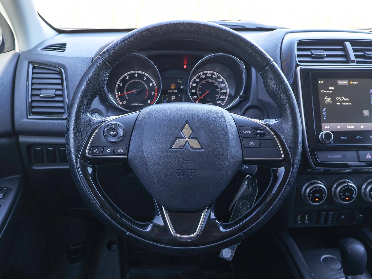 2022 Mitsubishi RVR ES Photo