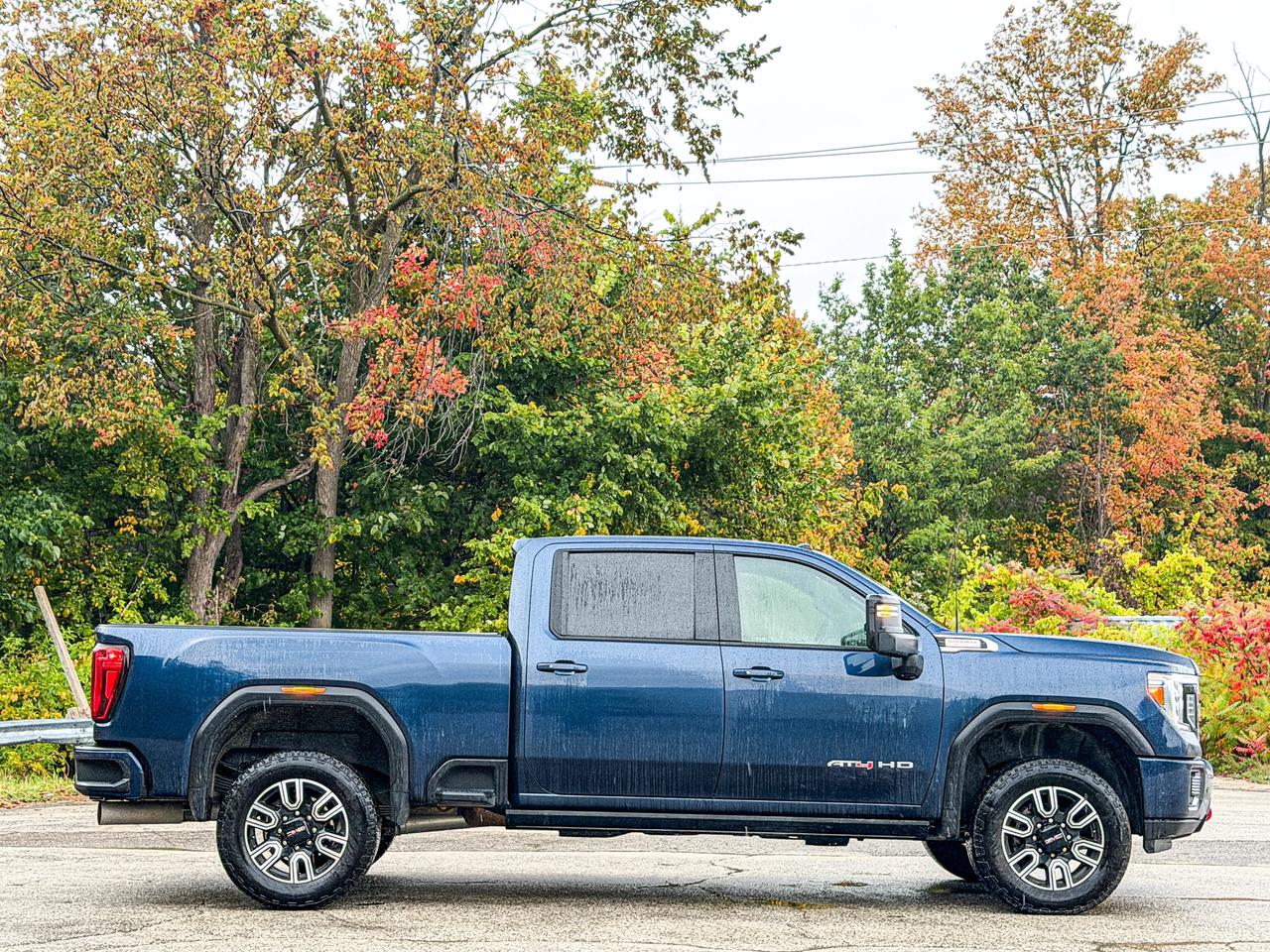 2023 GMC Sierra 3500HD AT4 Photo2