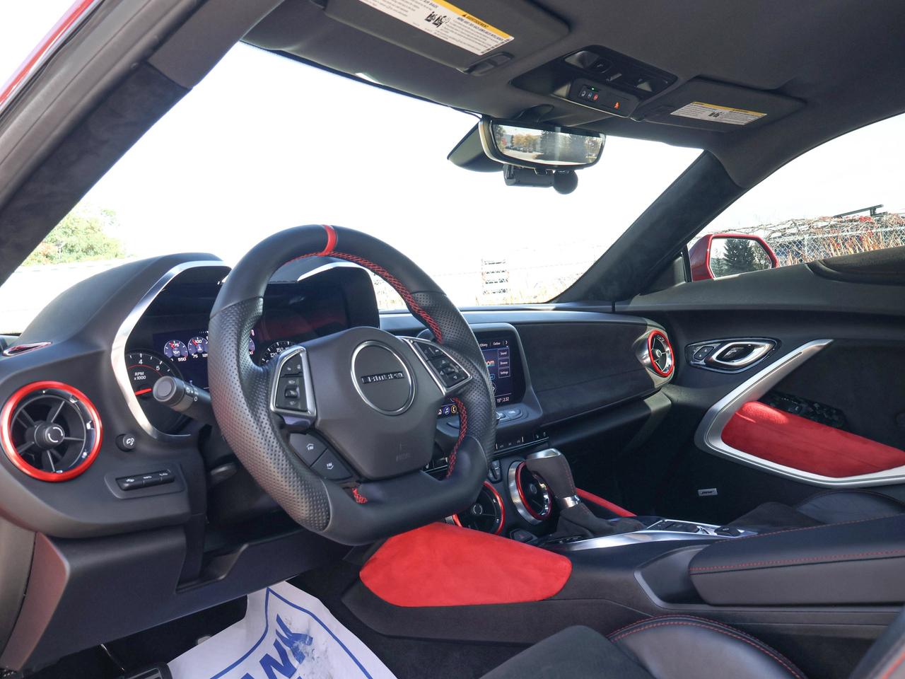 2021 Chevrolet Camaro ZL1 Photo