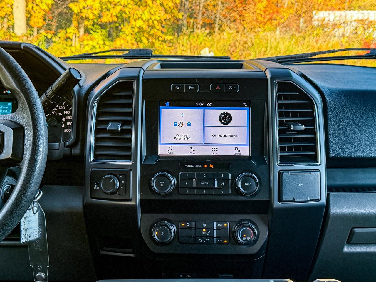 2019 Ford F-150 XLT Photo