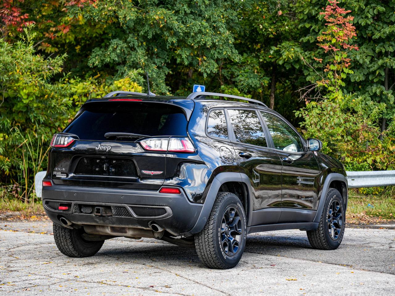 2021 Jeep Cherokee Trailhawk Elite Photo