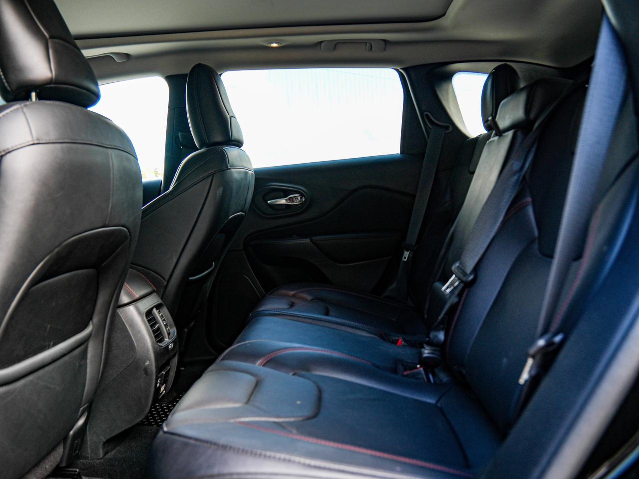 2021 Jeep Cherokee Trailhawk Elite Photo