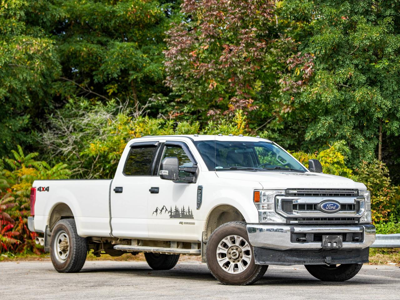 2020 Ford SUPER DUTY F-350 SRW XLT Photo5
