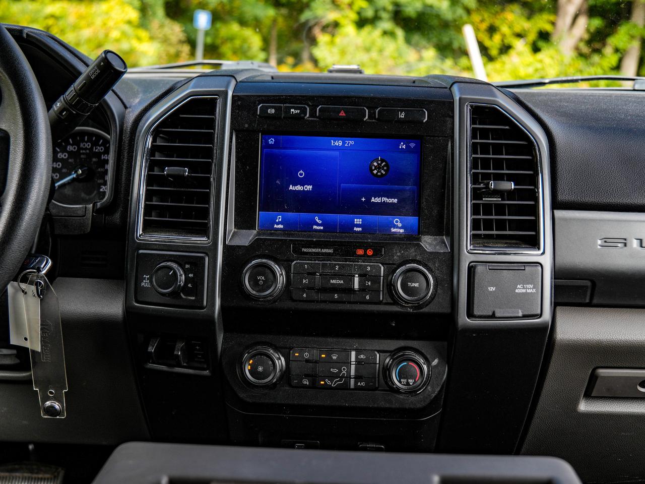 2020 Ford SUPER DUTY F-350 SRW XLT Photo