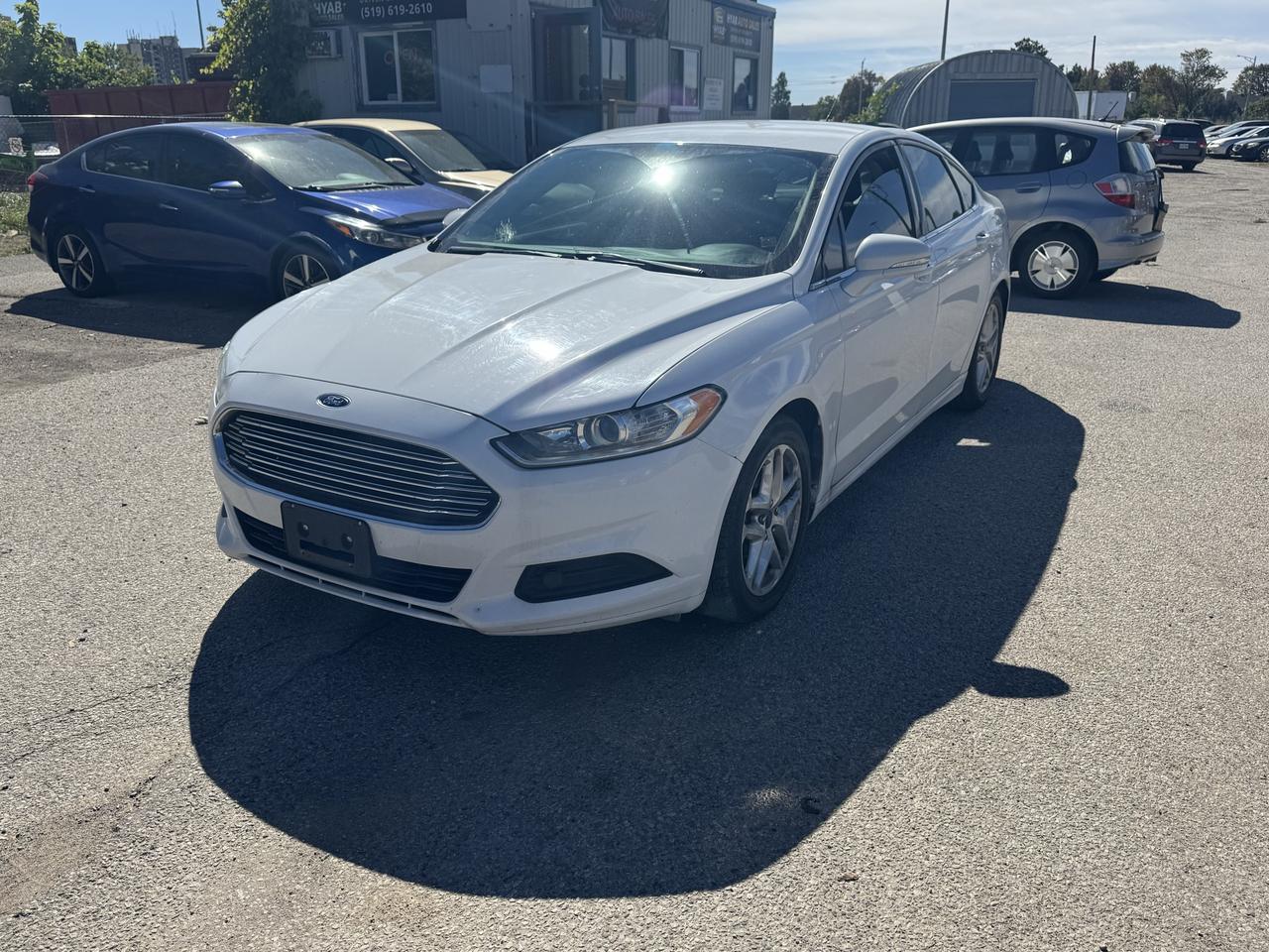 2016 Ford Fusion 4dr Sdn SE FWD - Photo #1