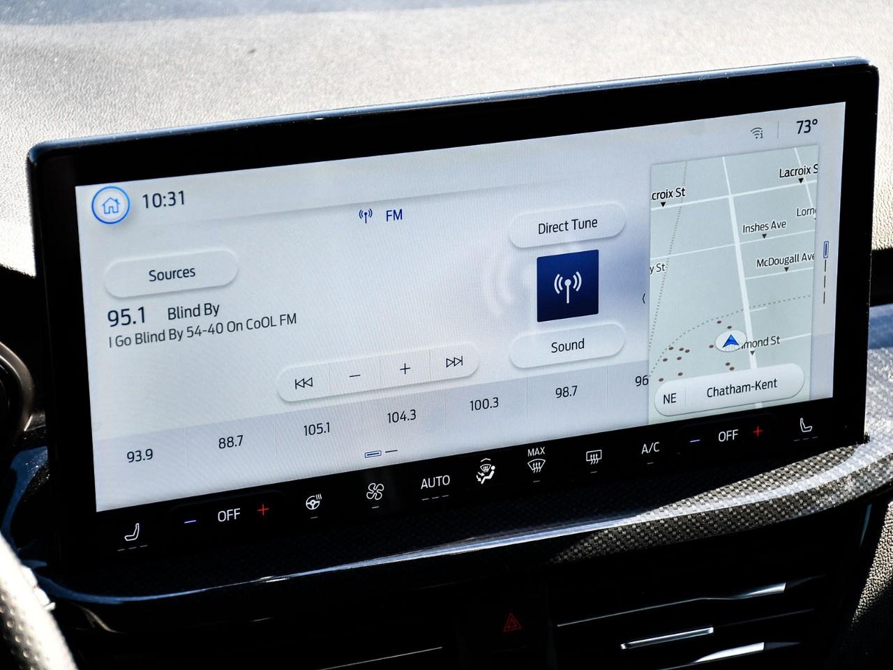 2025 Ford Escape ST-Line Select AWD Photo