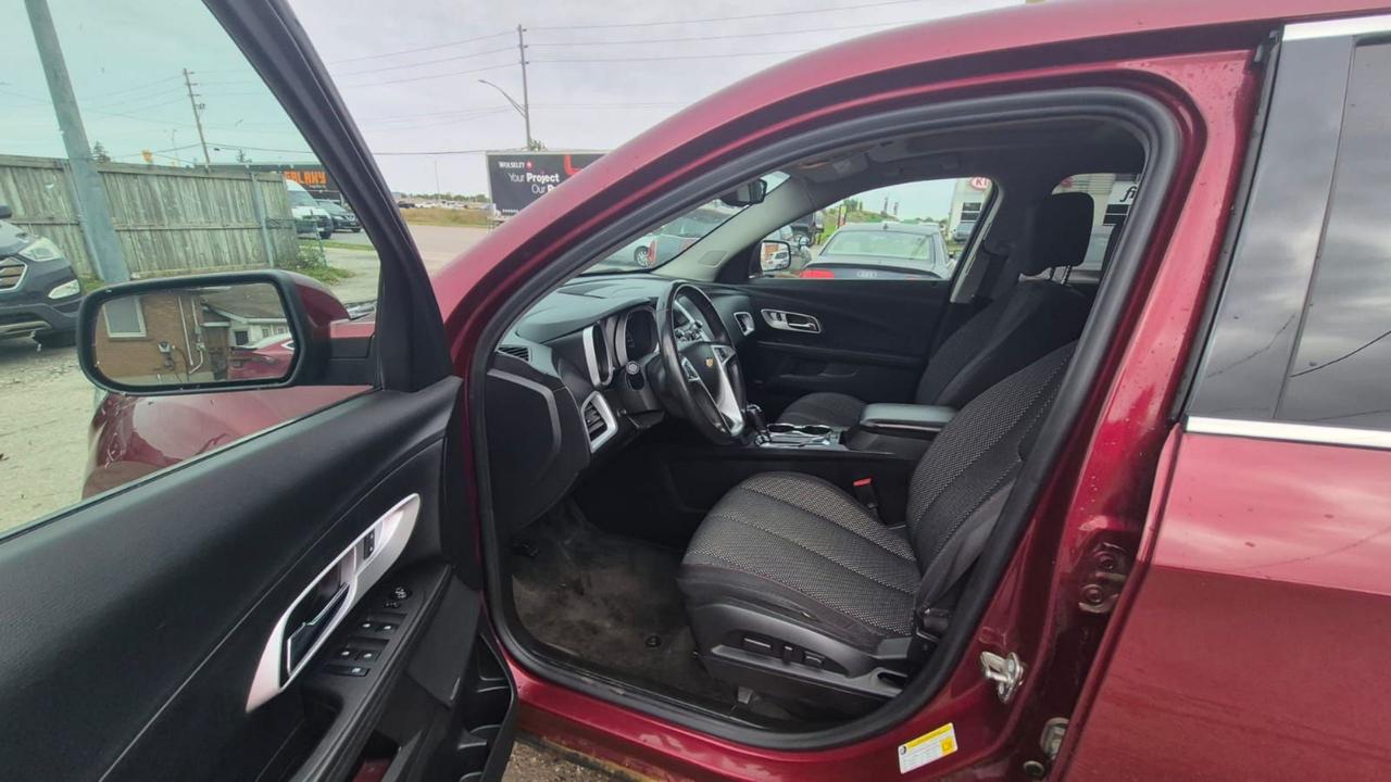 2017 Chevrolet Equinox LT, ALLOYS, RUNS AND DRIVES GREAT, AS IS SPECIAL Photo