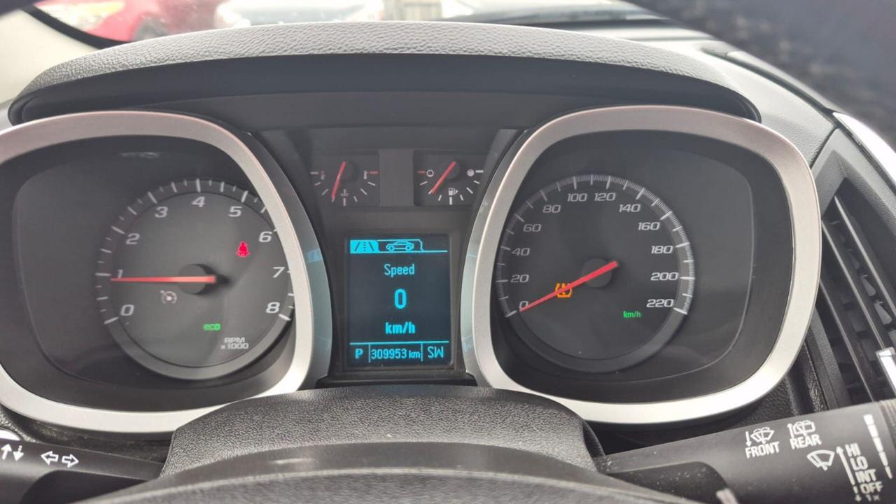 2017 Chevrolet Equinox LT, ALLOYS, RUNS AND DRIVES GREAT, AS IS SPECIAL Photo